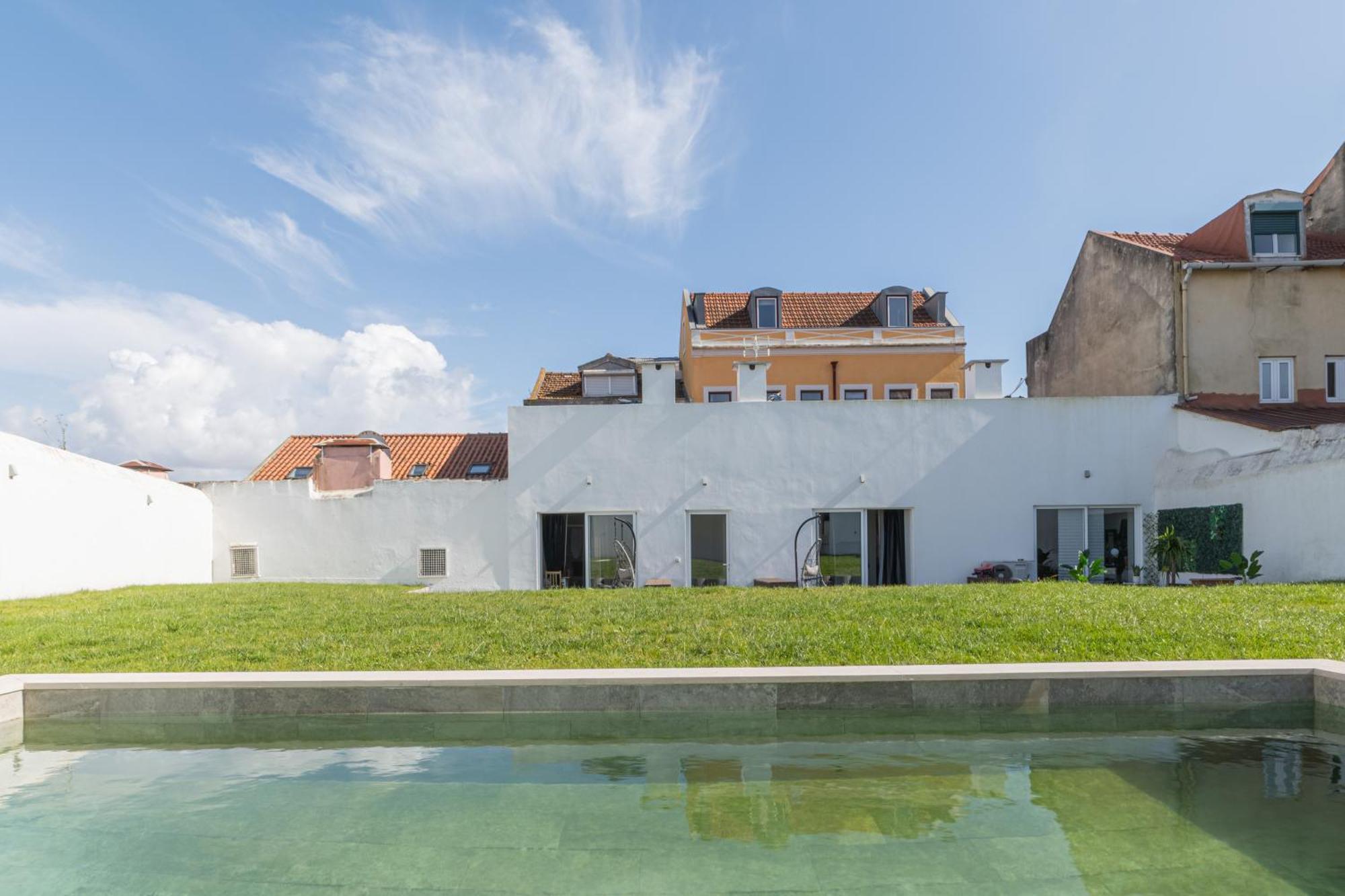 Alcantara Gardens - With Pool Apartment Lissabon